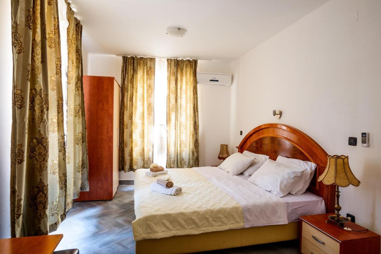 Rooms Laura Medulin Bagian luar foto